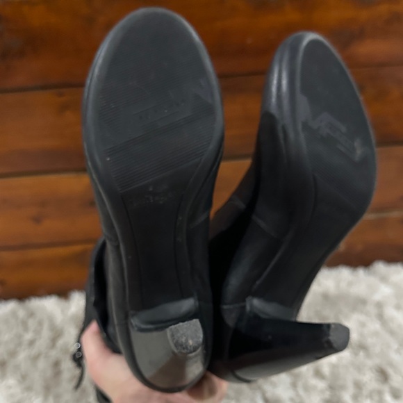 Mark Fisher Women's Black Leather Boots - Picture 5 of 7